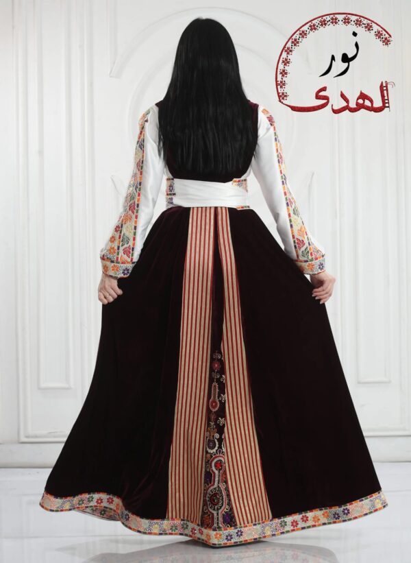⁦ثوب الحنة الملكي النسائي⁩ - الصورة ⁦5⁩